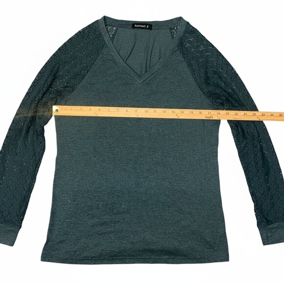 Modern Woman’s Automet Deep Jade Green Long Sleeve V-Neck Shirt with Lace Sleeve - Picture 3 of 8